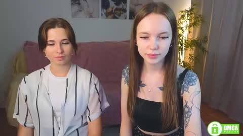 Snapshot of nellie_moans chatting on 10-06-25, 12:35 Nellie online show from 10-06-25, 12:35