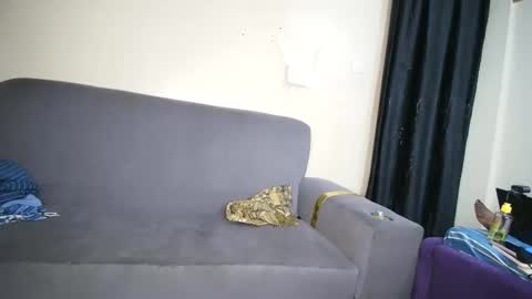 nellyeluxe online show from 04-23-26, 12:29