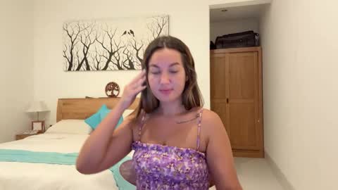 Snapshot of nellyfischer chatting on 11-27-25, 12:18 Nelly online show from 11-27-25, 12:18