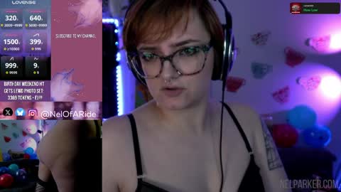 Snapshot of nelparker chatting on 04-04-26, 04:00 Nel Parker online show from 04-04-26, 04:00