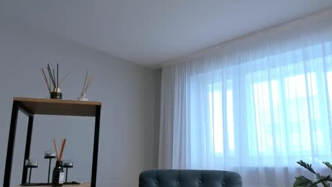 Snapshot of nenahalter chatting on 02-15-26, 07:51 Leone online show from 02-15-26, 07:51