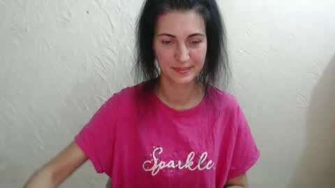 Snapshot of nensyfay_ chatting on 11-22-25, 07:57 Nensy online show from 11-22-25, 07:57