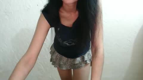 Snapshot of nensyfay_ chatting on 12-01-25, 01:27 Nensy online show from 12-01-25, 01:27