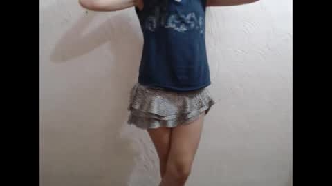 Snapshot of nensyfay_ chatting on 12-04-25, 01:42 Nensy online show from 12-04-25, 01:42