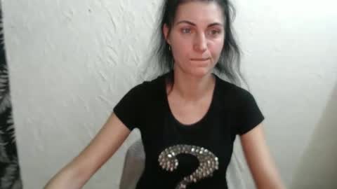 Snapshot of nensyfay_ chatting on 12-20-25, 08:16 Nensy online show from 12-20-25, 08:16