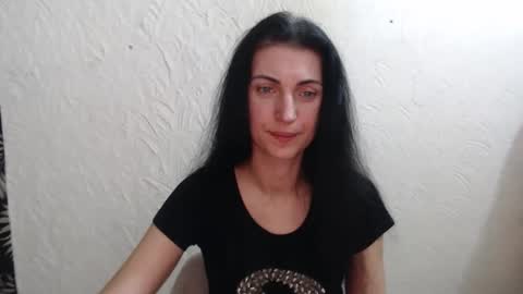 Snapshot of nensyfay_ chatting on 01-10-26, 09:30 Nensy online show from 01-10-26, 09:30