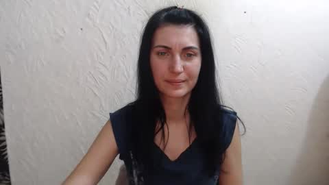 Snapshot of nensyfay_ chatting on 02-19-26, 02:35 Nensy online show from 02-19-26, 02:35
