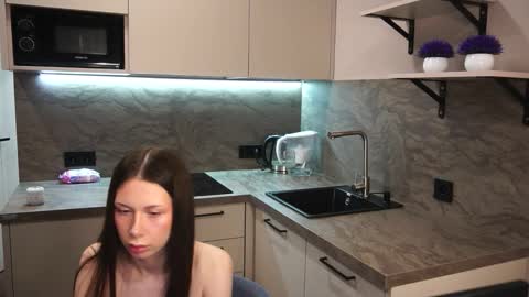 Snapshot of neocbb chatting on 02-13-26, 12:39 LEO and STACY online show from 02-13-26, 12:39