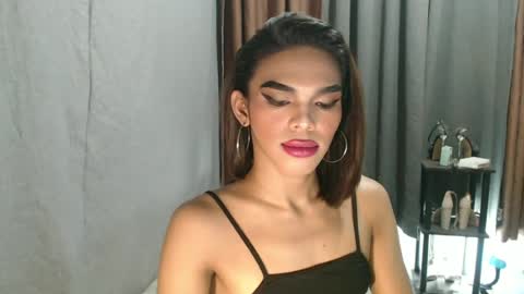 Snapshot of neomi_hardcock chatting on 07-04-26, 12:55 neomi online show from 07-04-26, 12:55