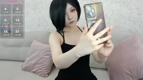 Luna online show from 05-24-26, 11:37