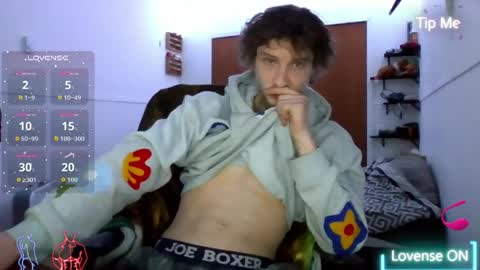 nephew_p online show from 05-08-26, 01:55