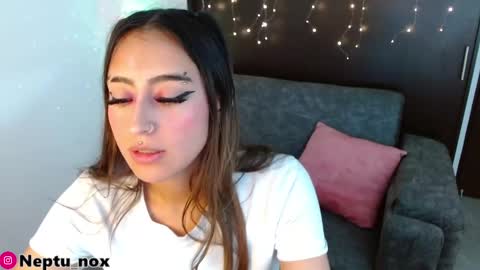 Snapshot of neptu_noxx chatting on 12-04-24, 04:43 Neptu noxx online show from 12-04-24, 04:43