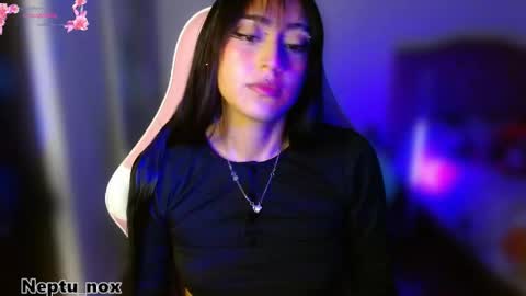 Snapshot of neptu_noxx chatting on 02-18-26, 05:03 Neptu noxx online show from 02-18-26, 05:03