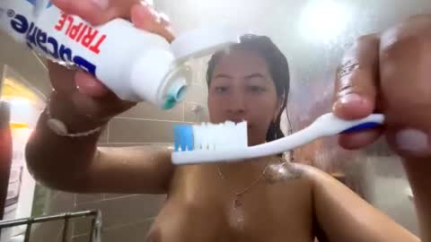 Helena    Every Friday new video for my fan club loves  online show from 12-20-25, 05:53