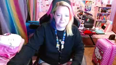 Snapshot of nerdgibbler chatting on 06-23-26, 02:31 NerdGibbler online show from 06-23-26, 02:31