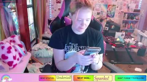 Snapshot of nerdgibbler chatting on 07-07-26, 02:10 NerdGibbler online show from 07-07-26, 02:10