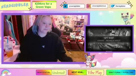 Snapshot of nerdgibbler chatting on 07-08-26, 03:22 NerdGibbler online show from 07-08-26, 03:22