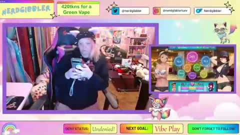 Snapshot of nerdgibbler chatting on 07-09-26, 11:58 NerdGibbler online show from 07-09-26, 11:58