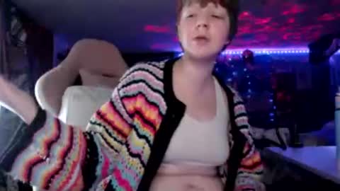 Snapshot of nerdy_squirty chatting on 06-23-26, 06:00 NerdySquirty online show from 06-23-26, 06:00