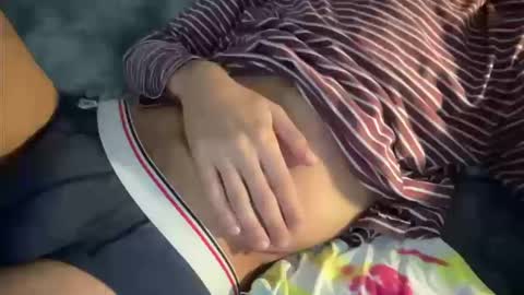 Xavy online show from 10-19-25, 10:32