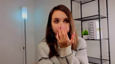 Emily online show from 05-04-26, 03:19