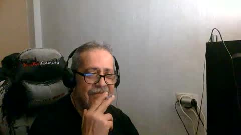 Snapshot of neron401 chatting on 05-07-26, 03:12 neron401 online show from 05-07-26, 03:12