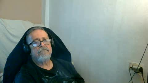 neron401 online show from 06-18-26, 04:11