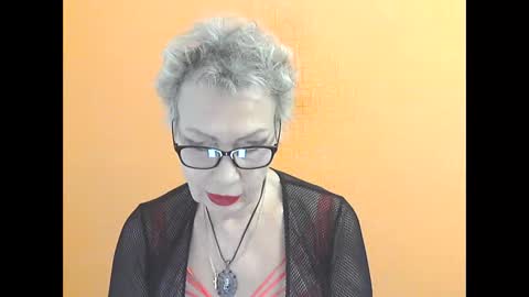 NessyJenixs online show from 11-27-25, 08:38