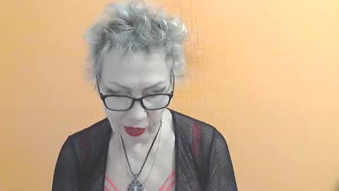 NessyJenixs online show from 12-23-25, 09:07