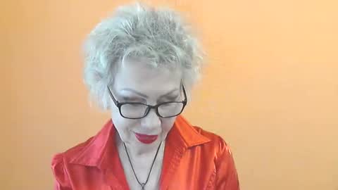 NessyJenixs online show from 05-18-26, 12:55