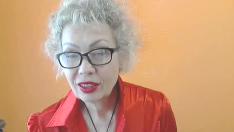 NessyJenixs online show from 05-19-26, 07:15