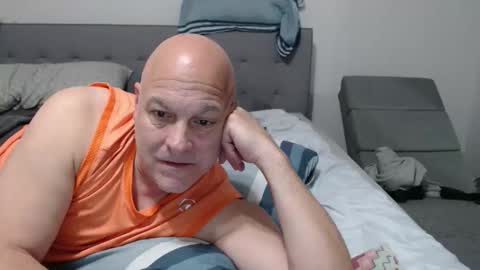 nethggoes85 online show from 04-15-26, 01:56
