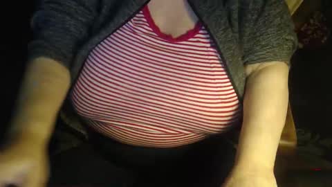 Lilly  online show from 03-07-26, 02:41