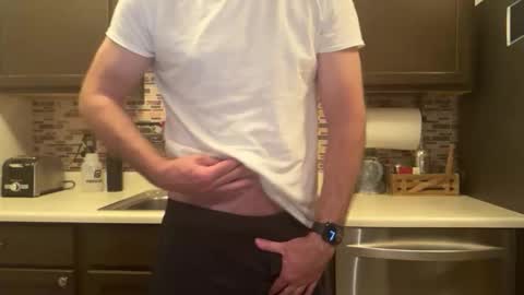 Snapshot of newguy_097 chatting on 11-21-25, 01:15 newguy_097 online show from 11-21-25, 01:15