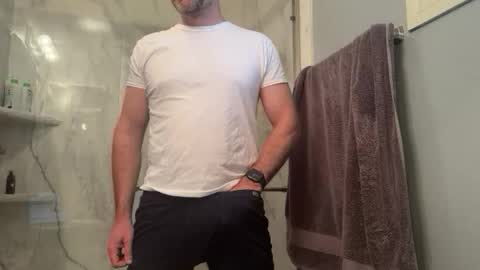 Snapshot of newguy_097 chatting on 02-13-26, 11:01 newguy_097 online show from 02-13-26, 11:01