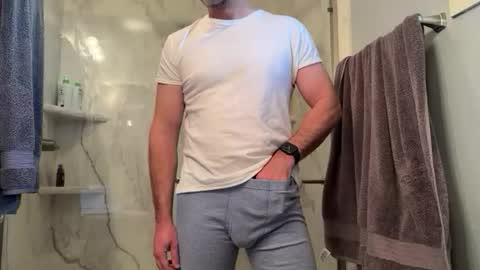 Snapshot of newguy_097 chatting on 02-15-26, 03:09 newguy_097 online show from 02-15-26, 03:09