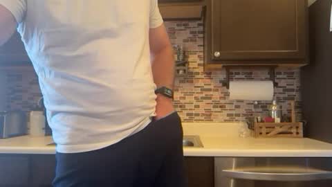 Snapshot of newguy_097 chatting on 03-10-26, 11:10 newguy_097 online show from 03-10-26, 11:10