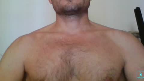 Snapshot of newtyguy90 chatting on 12-24-24, 10:33 newtyguy90 online show from 12-24-24, 10:33