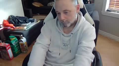 NewWorld online show from 01-26-25, 07:31