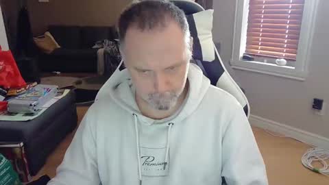 NewWorld online show from 02-18-25, 04:48