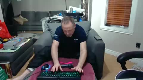 NewWorld online show from 02-19-25, 10:42