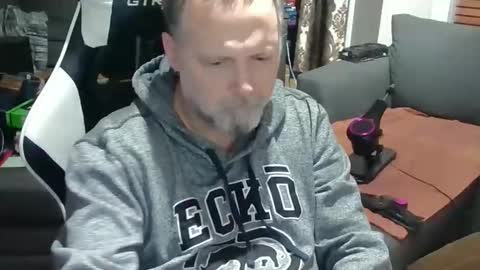 Snapshot of newvvorld chatting on 02-02-26, 10:19 NewWorld online show from 02-02-26, 10:19