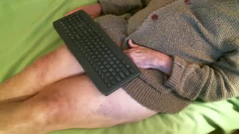 Snapshot of nextdoorjackn chatting on 12-05-24, 01:47 nextdoorjackn online show from 12-05-24, 01:47