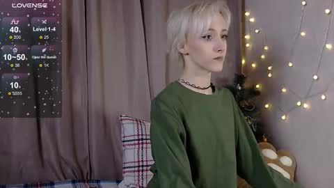 Snapshot of nextvibe1 chatting on 12-22-25, 06:38 NextVibe1 online show from 12-22-25, 06:38