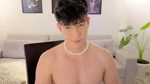   online show from 06-29-26, 08:31