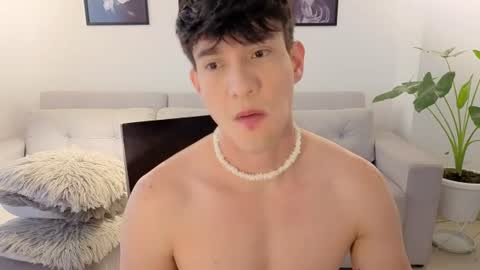   online show from 08-02-26, 08:07