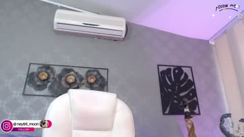 Sandra online show from 03-09-25, 02:32