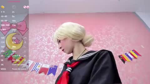 Snapshot of nezuko_mitsuri chatting on 07-04-26, 12:44 NEZUKO MITSURI online show from 07-04-26, 12:44