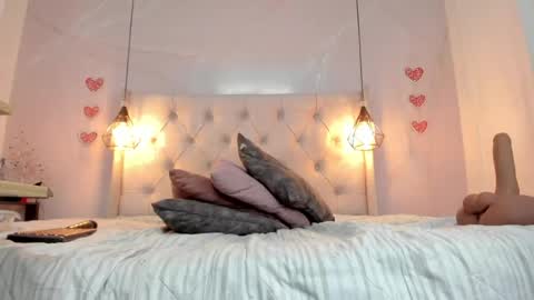 Milena online show from 07-28-26, 07:39