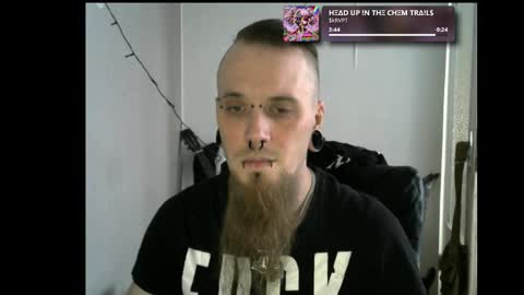 Snapshot of nezvers chatting on 02-14-26, 01:41 YouPick online show from 02-14-26, 01:41